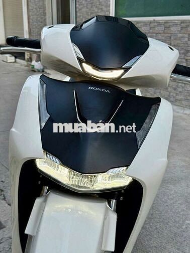 Honda SH125 ABS 2025 Trắng đen 6k km
