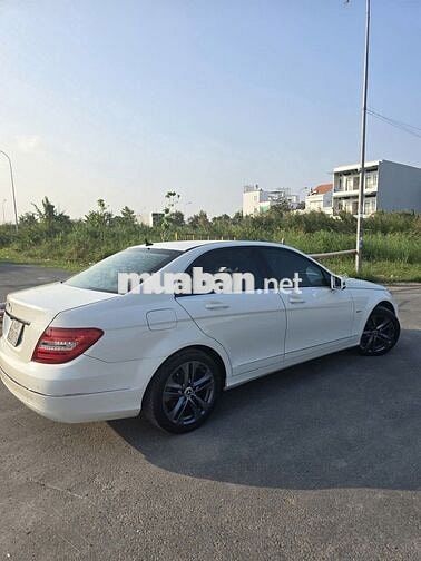 Mercedes-Benz C200 2011 Trắng