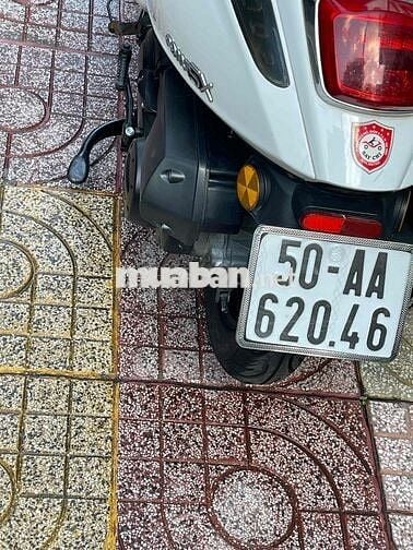 Bán xe Vespa RomaSX 2024 Trắng,Bstp chính chủ