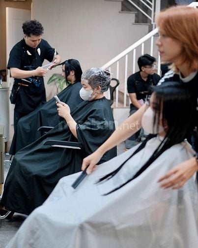 Tuyển nhân sự làm việc tại quận 7