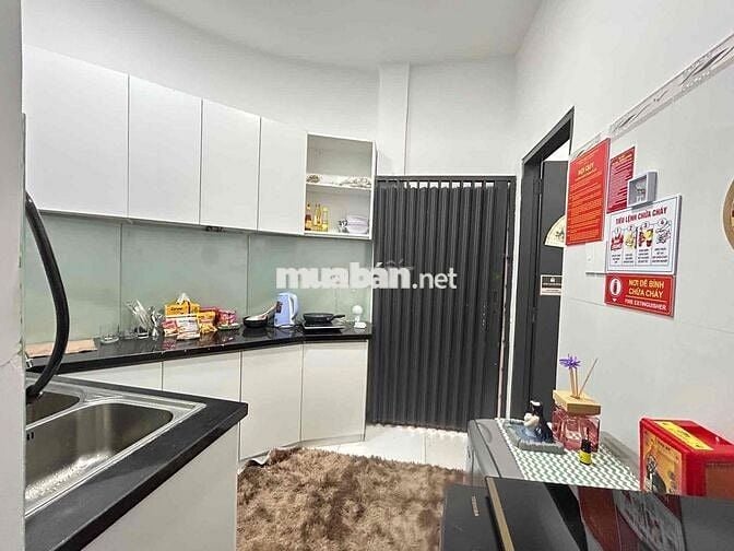 Nhà cần bán - DT 44 m2- P 13 - Q10 -TP HCM