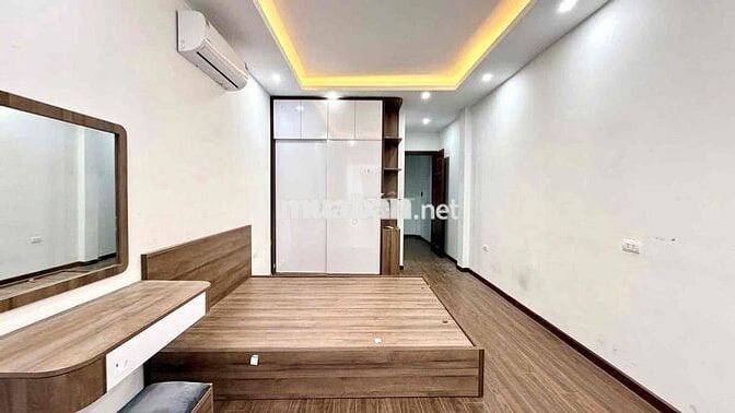 Ô TÔ đỗ phố Bạch Mai nhà đẹp 41m2 x4T có ô chờ thang máy dân xây giá 7
