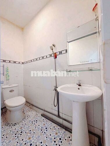 KNhà đẹp giá tốt HXH TÔN ĐẢN,Q4 Giá 3tỷ550(TL) 28,5m² 