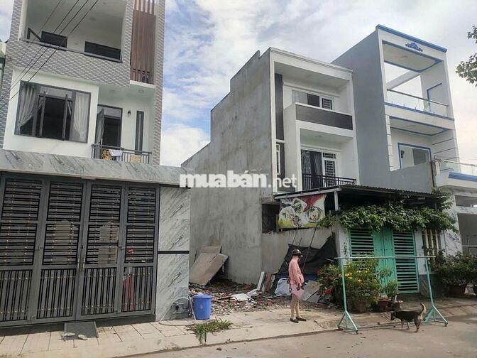 BÁN ĐẤT THỔ CƯ MỸ HẠNH NAM - ĐỨC HÒA - LONG AN - 1,7 tỷ DT 100m2