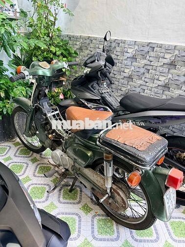 Honda Cub 81 màu Xanh