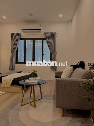 Studio Cửa Sổ Ngay Trung Tâm Quận 1 