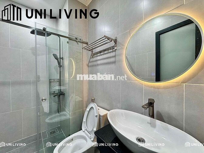 Siêu Phẩm Ban Công Mới Xây Ngay Cầu Bông Giáp Quận 1