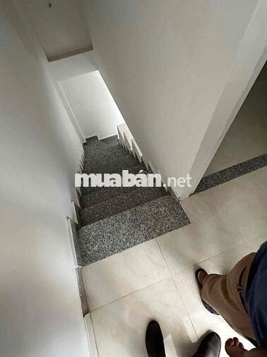 BÁN NHÀ TRỆT LẦU, GẦN. CHỢ THỚI TỨ 64M2 DTSD
