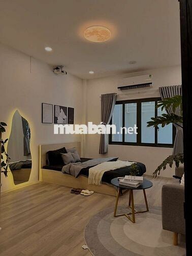 Studio Cửa Sổ Ngay Trung Tâm Quận 1 