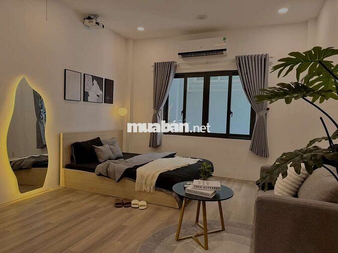 Studio Cửa Sổ Ngay Trung Tâm Quận 1 