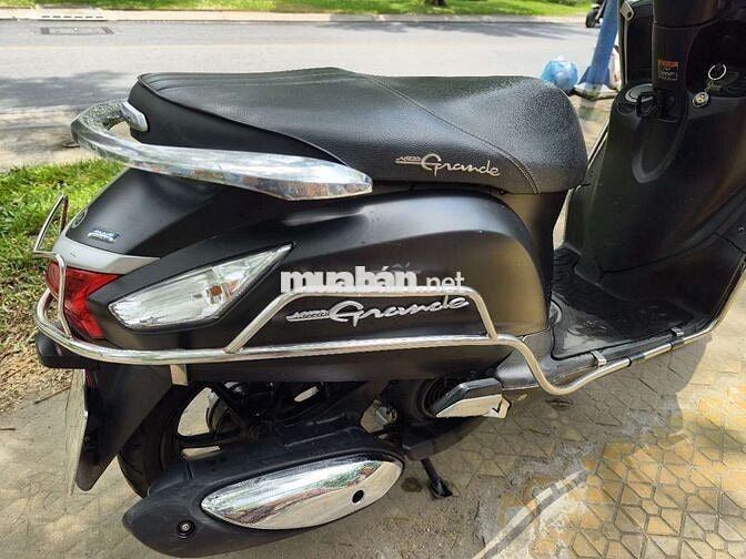 Yamaha Grande Đen nhám