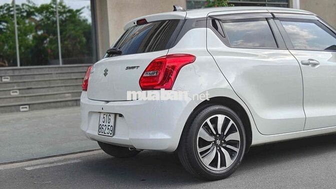 Suzuki Swift GLX Đk 1/2019 Odo 25.000 km Siêu Cọp