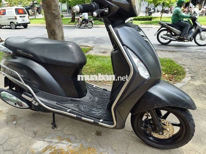 Yamaha Grande Đen nhám