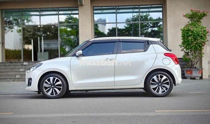 Suzuki Swift GLX Đk 1/2019 Odo 25.000 km Siêu Cọp
