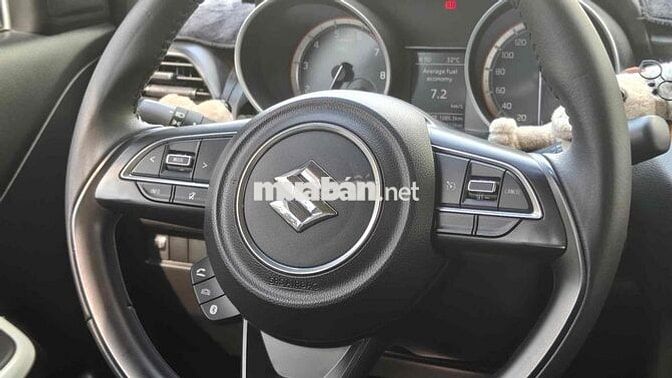 Suzuki Swift GLX Đk 1/2019 Odo 25.000 km Siêu Cọp