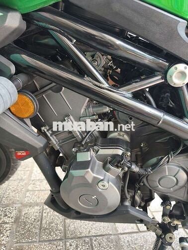 Benelli 302 2018 xanh 12383 km