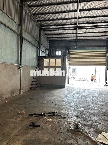 Cho thue kho Bà Điểm 200m2 Trần cao, Thông thoáng-Có văn phòng