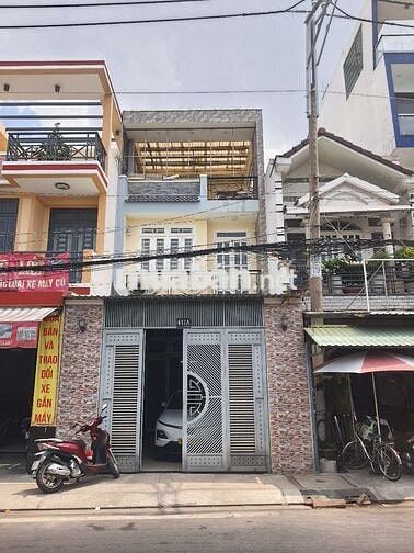 Bán nhà mặt tiền đường Bà Điểm 5