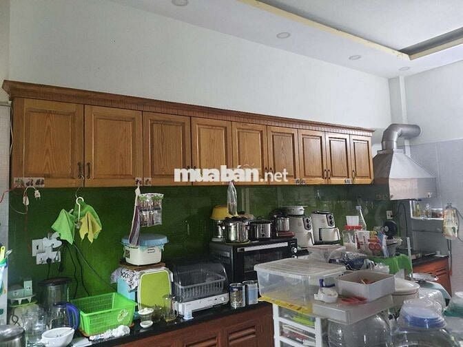 Bán nhà mặt tiền đường Bà Điểm 5