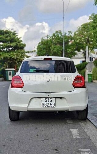 Suzuki Swift GLX Đk 1/2019 Odo 25.000 km Siêu Cọp
