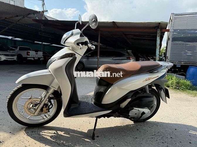 Honda SH Mode 2019 Trắng