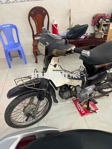 Honda Dream Trung Quốc Đen