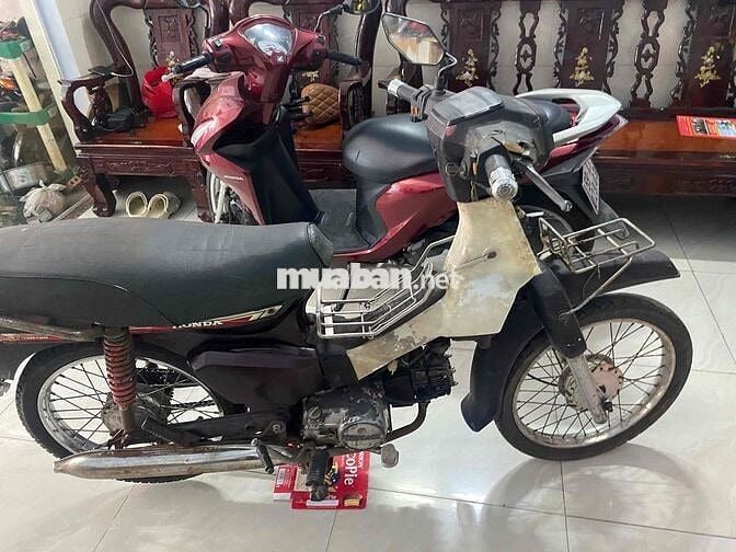 Honda Dream Trung Quốc Đen