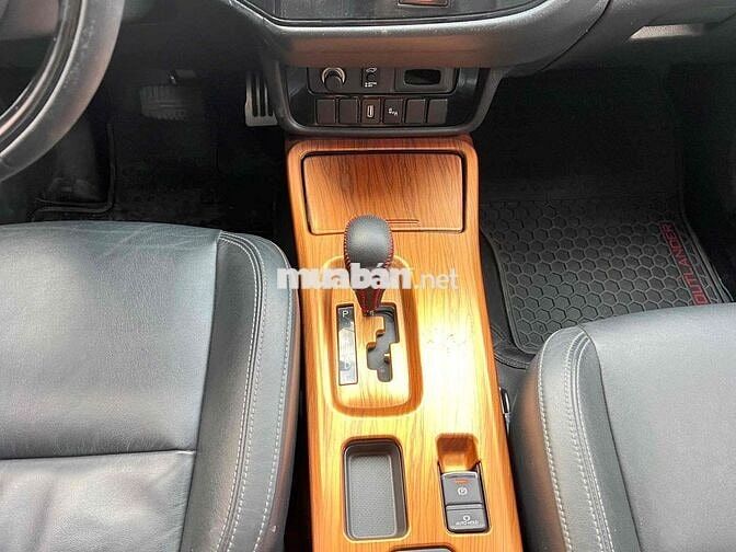 Mitsubishi Outlander Premium 2021 xe đẹp không lỗi