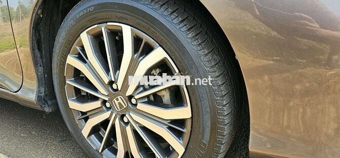 Honda City 2019 Top 75000 km Xám