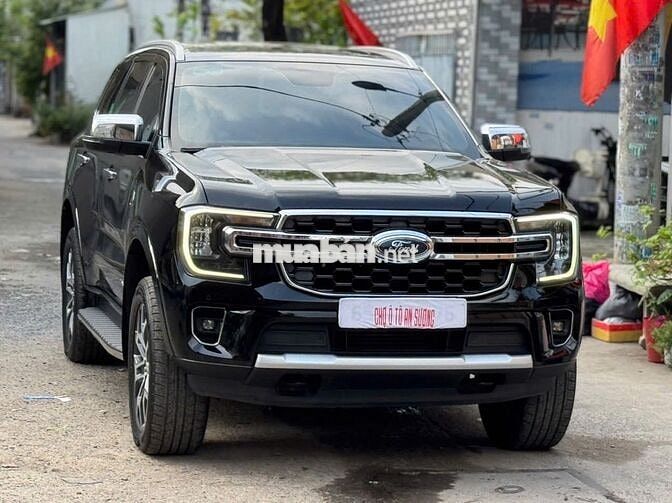 Ford Everest 2022 Titanium 1 Cầu Đen