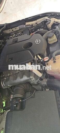 Toyota Fortuner 7 chỗ Trắng