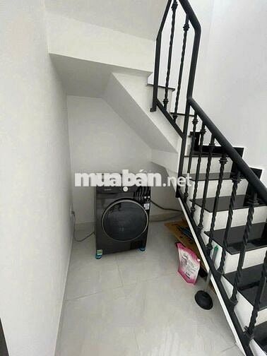 Cho thuê phòng mới Quận 7. Full nội thất. Giờ tự do. Chỉ cho nữ ở