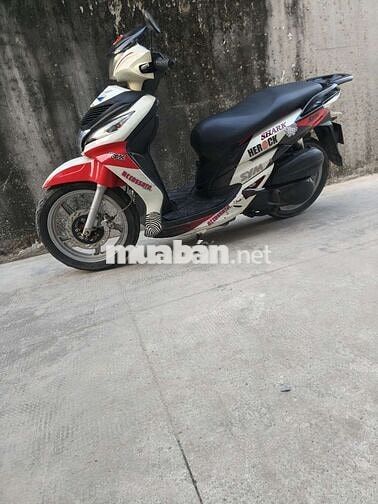 SYM Shark Trắng đỏ đen