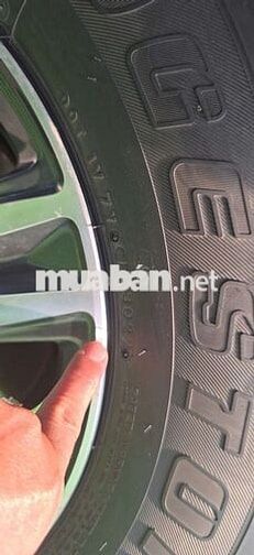 Toyota Fortuner 7 chỗ Trắng