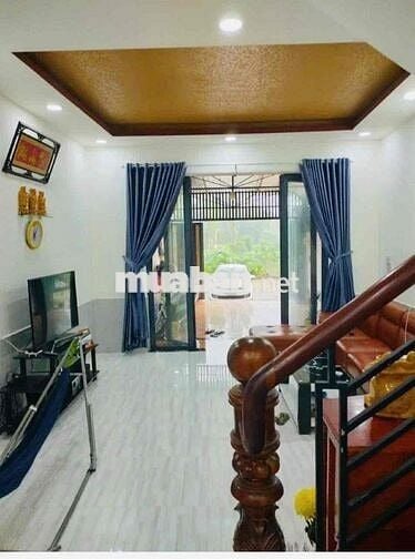 NHÀ MẶT SÔNG ÔNG ĐỤNG. TRỆT 2 LẦU 3PN 3WC. SÂN XE HƠI