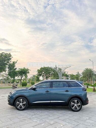 Peugeot 5008 Allure 1.6AT 2018