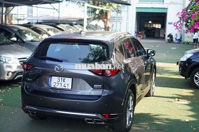 Mazda CX5 2022 Premium 1 cầu 38.000 km Xám