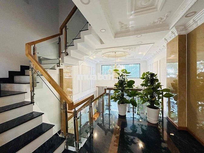 NHÀ 5PN ĐƯỜNG 8M VỈA HÈ CÓ NỘI THẤT TX25 GIÁ 15 TRIỆU TL