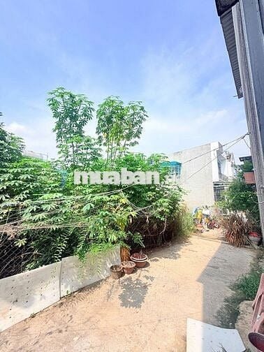 Chính Chủ Cần Bán Gấp Căn Nhà Trong KDC Đông 42m2 Full THổ Cư 695TR
