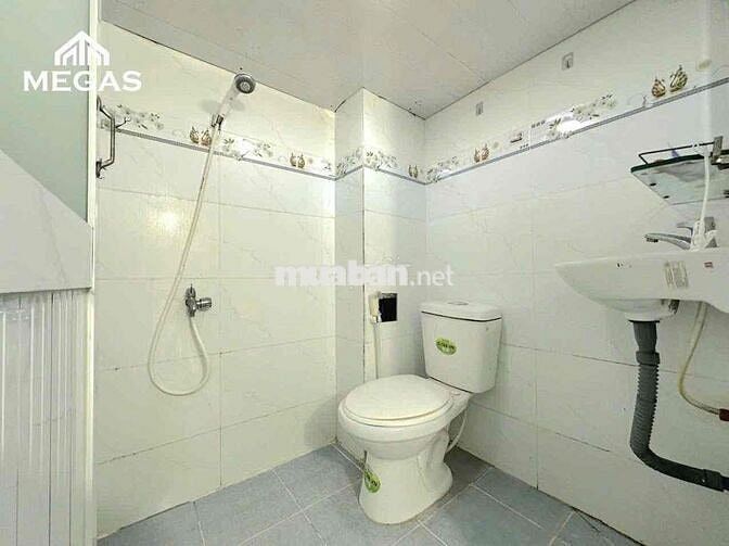 🏠 Trọ Giá Rẻ | Có Thang Máy _ Nhà Xe📍Ngay Bến Xe Miền Tây
