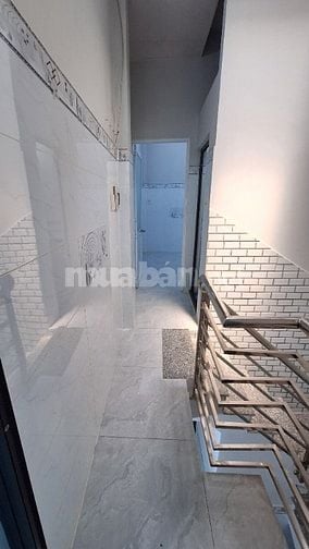 Nhà 1 trệt, 1lầu, Hẻm 372 Tùng Thiện Vương, P13, Q8. N2,8m/NH x D9,22m