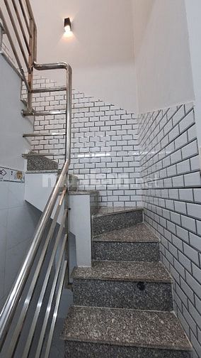 Nhà 1 trệt, 1lầu, Hẻm 372 Tùng Thiện Vương, P13, Q8. N2,8m/NH x D9,22m