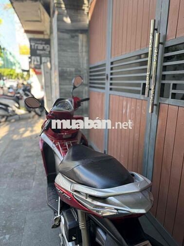 Honda Air Blade Đỏ bạc 59635 km