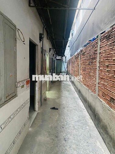 cho thuê phòng trọ 20m2 gác lửng hiệp thành 13,quận 12