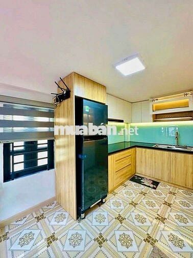 Bán nhà Nguyễn Văn Khối . Ngang 7,2 xe hơi ngủ trong nhà . 