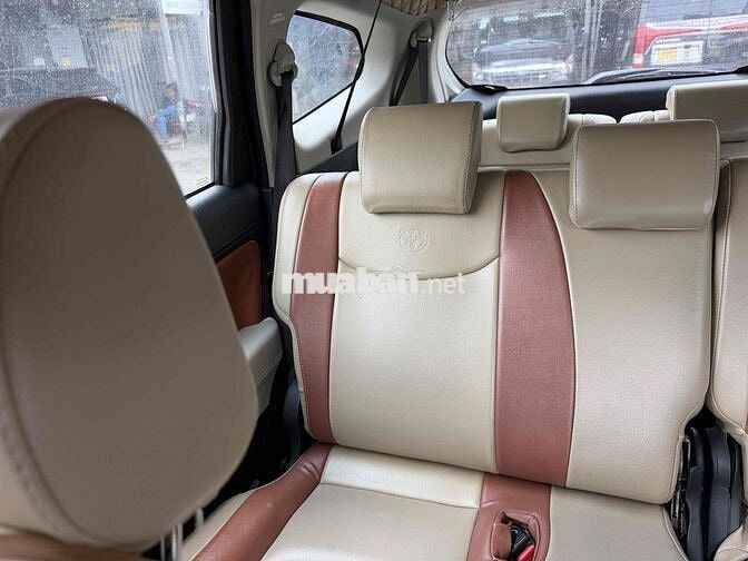 Toyota Rush 2020 Trắng 7 chỗ