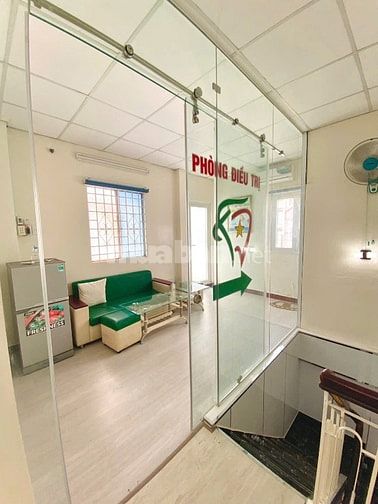Mặt tiền Dương Quảng Hàm, 3 tầng có Hầm, thu nhập 37tr/tháng, hơn 16tỷ