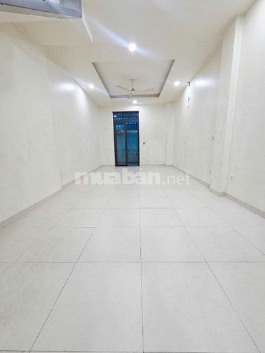 CHO THUÊ NHÀ MT NGUYỄN SƠN, P.P.T.HÒA, Q.TP 25TR