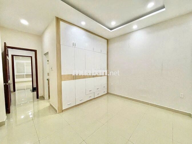CHO THUÊ NHÀ 4 TẦNG QUỐC LỘ 13,NGAY VẠN PHÚC THỦ ĐỨC,16 TRIỆU/4PN