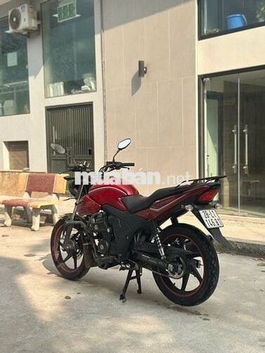 Honda CB150 Verza